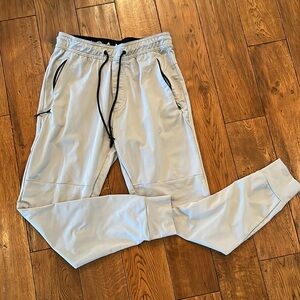 Men’s American Eagle Small Tall gray joggers
